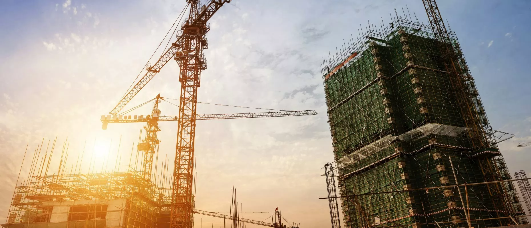 Custos e estoques em alta derrubam rentabilidade da construção civil