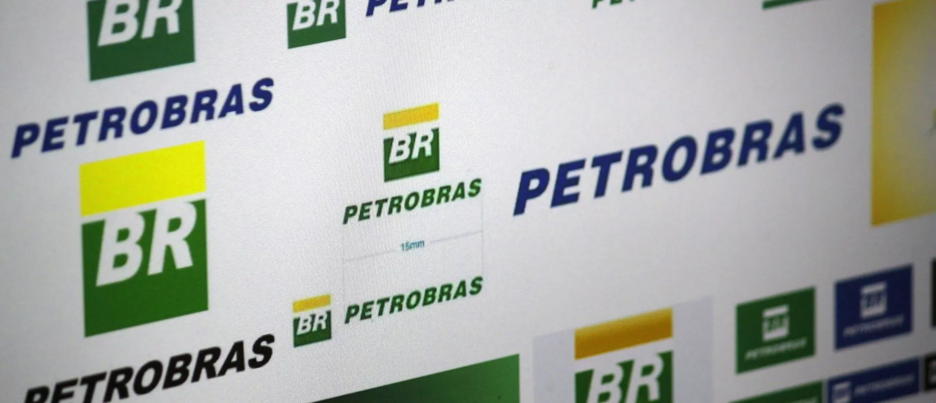 Petrobras precisa de R$ 10 bi para investir